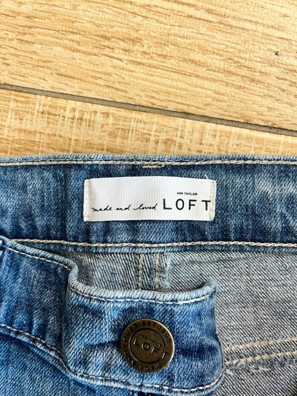 Womens Loft Denim Jean Shorts - 0/25 - Picture 5 of 6